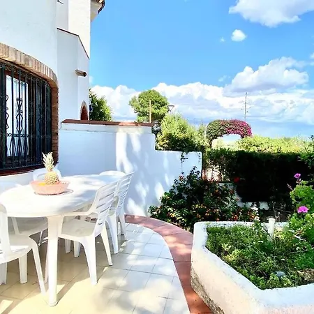 Casa De Mont-roig Delante De La Playa Holiday home Mont-roig del Camp