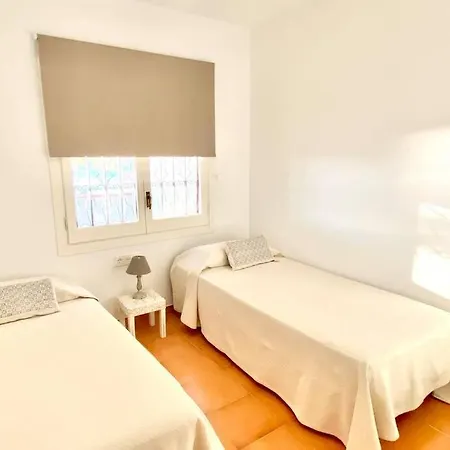 Holiday home Casa De Mont-roig Delante De La Playa Mont-roig del Camp