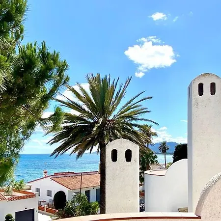 Casa De Mont-roig Delante De La Playa *